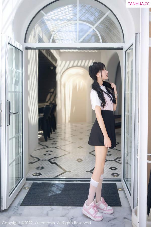小果冻儿jelly  [XiuRen]高清写真图 2022.08.16 No.5443 小果冻儿第5张图片